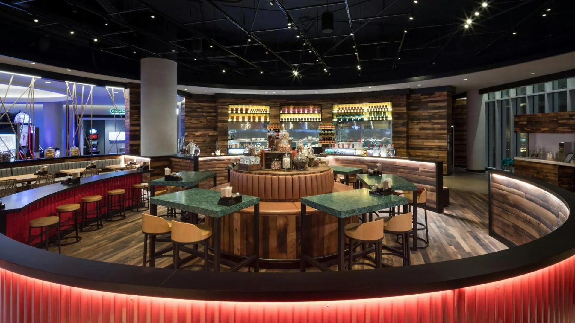 The Douglas, Autograph Collection Vancouver 5*,  Kanada