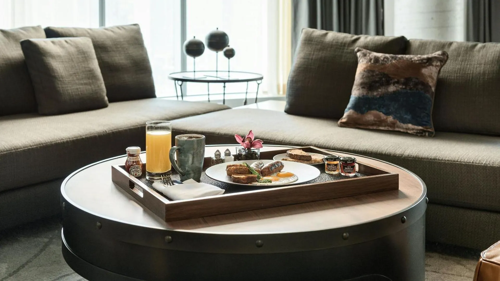 Hotel The Douglas, Autograph Collection Vancouver